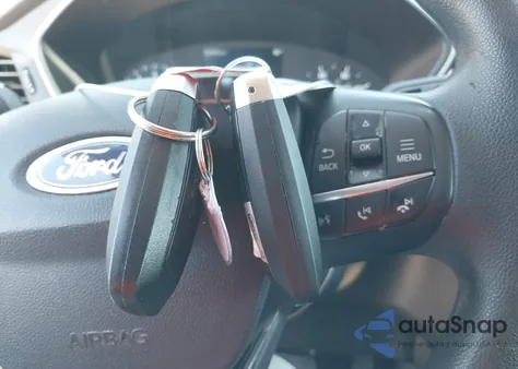 2022 Ford Escape Se z USA, uszkodzony, nr VIN 1FMCU9G65NUA61050